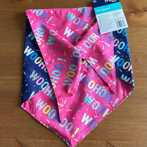 Pink Woohoo Pet Bandana (for Dogs or Cats) - New with tags. - Picture 3 of 3